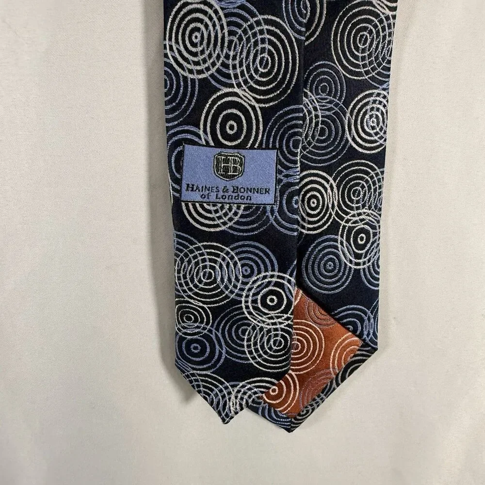 Haines and Bonner of London 100% Silk Woven Tie Blue Circles